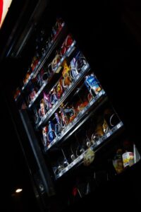 marc noorman RxrO8JfhI2k unsplash Vending market growth to be offset by impact of COVID-19